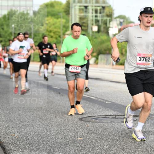 06.09.2026 - CURREX Alsterlauf Dr. Thomas Lammeyer http://msf.ph/oto/10134530 06.09.2026 09:59:55 Laufen 2448, 3762, 911 meine-sportfotos.de