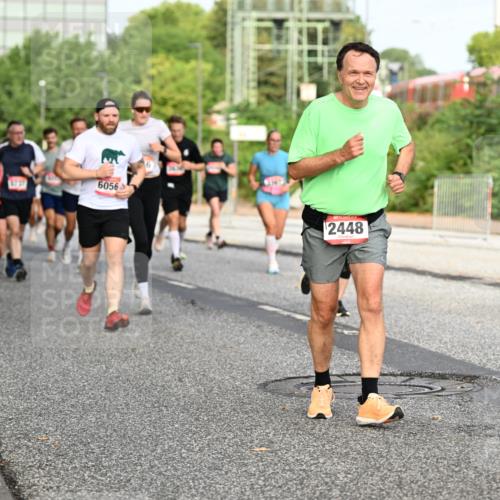 06.09.2026 - CURREX Alsterlauf Dr. Thomas Lammeyer http://msf.ph/oto/10134540 06.09.2026 09:59:56 Laufen 6056, 80, 2448 meine-sportfotos.de