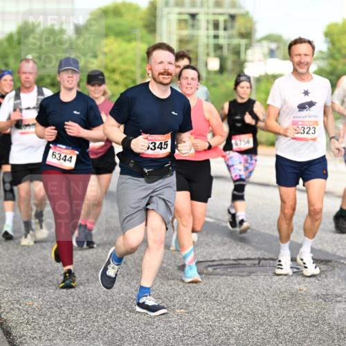 06.09.2026 - CURREX Alsterlauf Dr. Thomas Lammeyer http://msf.ph/oto/10134599 06.09.2026 10:00:01 Laufen 10, 6344, 345, 6756, 323, 577, 57 meine-sportfotos.de