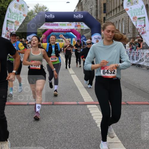06.09.2026 - CURREX Alsterlauf Strokosch-Dieckow http://msf.ph/oto/10134600 06.09.2026 10:08:30 Ziel 2035, 2080, 2105, 2155, 2504, 3082, 3093, 3390, 3889, 4146, 4247, 4399, 4447, 4476, 4651, 5030, 5140, 5582, 5854, 6230 meine-sportfotos.de