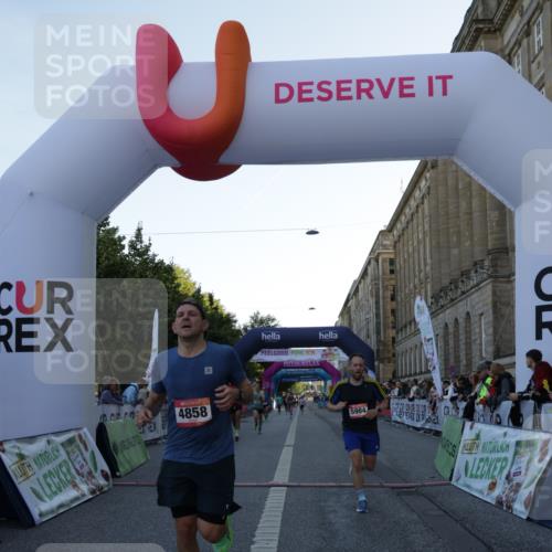 06.09.2026 - CURREX Alsterlauf Yannick Fuchs http://msf.ph/oto/10134608 06.09.2026 09:42:18 Ziel 2003, 4114, 4858, 5554, 5960, 5984, 6127, 6151, 6419, 6463, 8197 meine-sportfotos.de