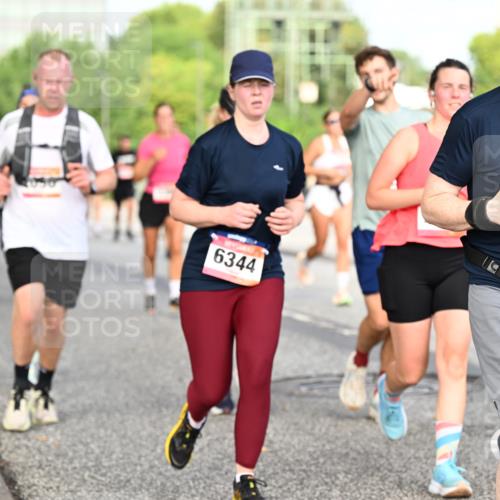 06.09.2026 - CURREX Alsterlauf Dr. Thomas Lammeyer http://msf.ph/oto/10134613 06.09.2026 10:00:02 Laufen 6344, 0345 meine-sportfotos.de