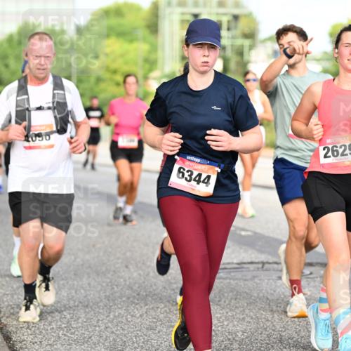 06.09.2026 - CURREX Alsterlauf Dr. Thomas Lammeyer http://msf.ph/oto/10134616 06.09.2026 10:00:03 Laufen 6344, 2629 meine-sportfotos.de