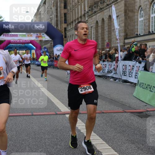 06.09.2026 - CURREX Alsterlauf Strokosch-Dieckow http://msf.ph/oto/10134711 06.09.2026 09:55:18 Ziel 2012, 2231, 2499, 2908, 3344, 4266, 4512, 4615, 4686, 4956, 5211, 5855, 6216 meine-sportfotos.de