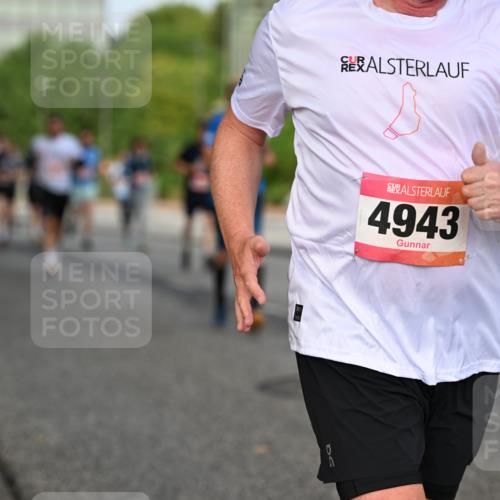 06.09.2026 - CURREX Alsterlauf Dr. Thomas Lammeyer http://msf.ph/oto/10134747 06.09.2026 10:00:14 Laufen 4943 meine-sportfotos.de