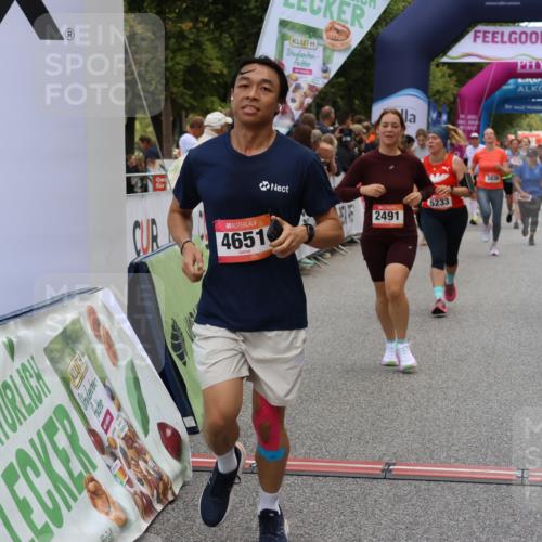 06.09.2026 - CURREX Alsterlauf Strokosch-Dieckow http://msf.ph/oto/10134748 06.09.2026 10:08:36 Ziel 2105, 2491, 3082, 3093, 3482, 3836, 3888, 3889, 4185, 4476, 4651, 5030, 5140, 5233, 5319, 5550, 5854, 6230 meine-sportfotos.de