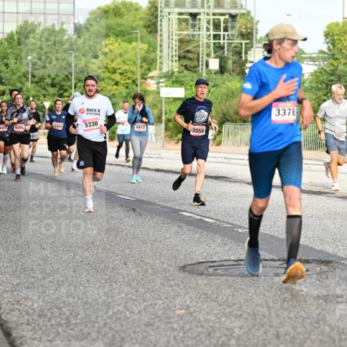 06.09.2026 - CURREX Alsterlauf Dr. Thomas Lammeyer http://msf.ph/oto/10134767 06.09.2026 10:00:15 Laufen 8275, 4960, 4495, 5468, 5330, 4972, 3059, 3378, 2562 meine-sportfotos.de