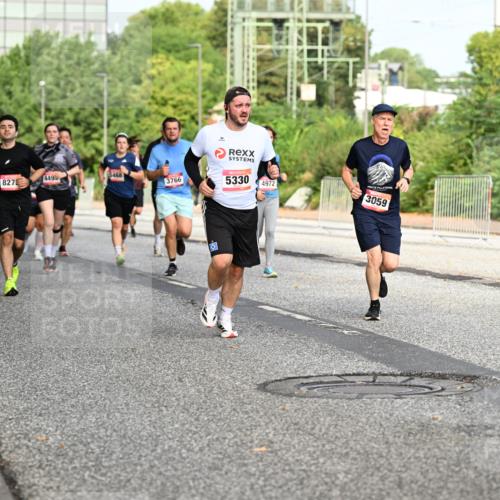 06.09.2026 - CURREX Alsterlauf Dr. Thomas Lammeyer http://msf.ph/oto/10134781 06.09.2026 10:00:17 Laufen 2025, 4495, 3468, 827, 3766, 5330, 4972, 3059, 3 meine-sportfotos.de