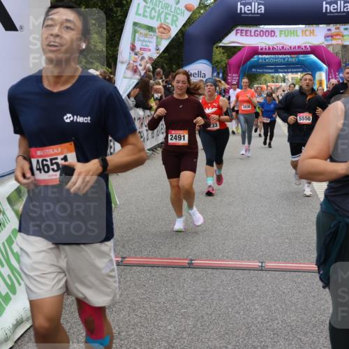 06.09.2026 - CURREX Alsterlauf Strokosch-Dieckow http://msf.ph/oto/10134787 06.09.2026 10:08:37 Ziel 2491, 2580, 3082, 3093, 3482, 3836, 3888, 3889, 4185, 4476, 4651, 5030, 5140, 5233, 5319, 5550, 5854, 6230 meine-sportfotos.de