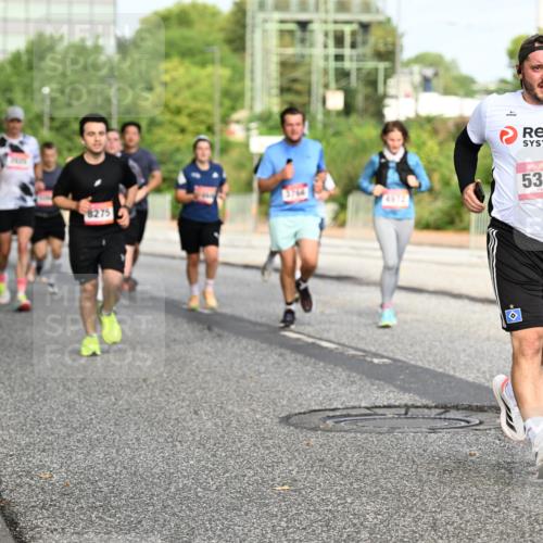 06.09.2026 - CURREX Alsterlauf Dr. Thomas Lammeyer http://msf.ph/oto/10134801 06.09.2026 10:00:18 Laufen 8275, 5330, 3059 meine-sportfotos.de
