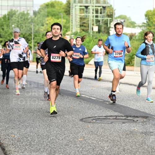 06.09.2026 - CURREX Alsterlauf Dr. Thomas Lammeyer http://msf.ph/oto/10134811 06.09.2026 10:00:19 Laufen 5064, 2025, 3766, 5468, 8275, 972 meine-sportfotos.de