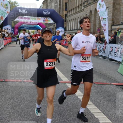 06.09.2026 - CURREX Alsterlauf Strokosch-Dieckow http://msf.ph/oto/10134829 06.09.2026 09:55:24 Ziel 2012, 2231, 2232, 3126, 3344, 3484, 4512, 4688, 5211, 5314, 5855, 6293, 6367 meine-sportfotos.de