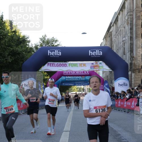 06.09.2026 - CURREX Alsterlauf Yannick Fuchs http://msf.ph/oto/10134859 06.09.2026 09:42:29 Ziel 2003, 2248, 4114, 4504, 5464, 5663, 6136, 6472, 8197 meine-sportfotos.de