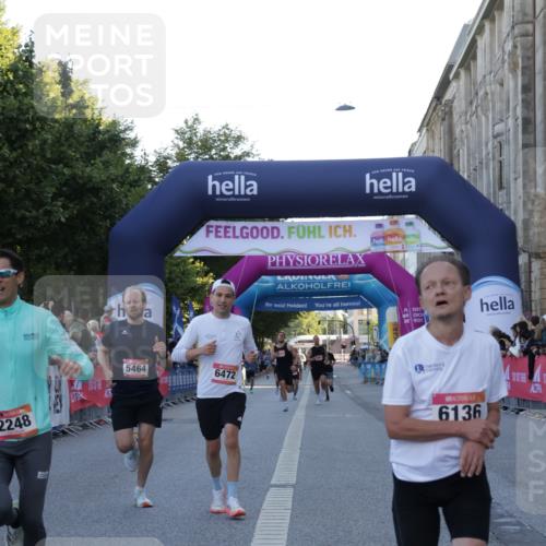 06.09.2026 - CURREX Alsterlauf Yannick Fuchs http://msf.ph/oto/10134870 06.09.2026 09:42:29 Ziel 2003, 2248, 4114, 4504, 5464, 5663, 6136, 6472, 8197 meine-sportfotos.de