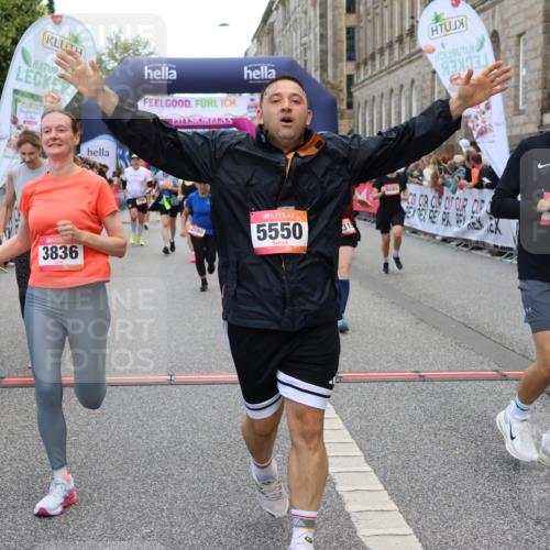 06.09.2026 - CURREX Alsterlauf Strokosch-Dieckow http://msf.ph/oto/10134889 06.09.2026 10:08:41 Ziel 2374, 2450, 2487, 2491, 2580, 3082, 3086, 3400, 3482, 3836, 3888, 3889, 4115, 4129, 4185, 4233, 4651, 5130, 5140, 5233, 5319, 5550, 5985, 8089 meine-sportfotos.de
