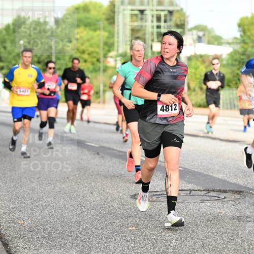 06.09.2026 - CURREX Alsterlauf Dr. Thomas Lammeyer http://msf.ph/oto/10134894 06.09.2026 10:00:35 Laufen 5401, 4812, 8044 meine-sportfotos.de