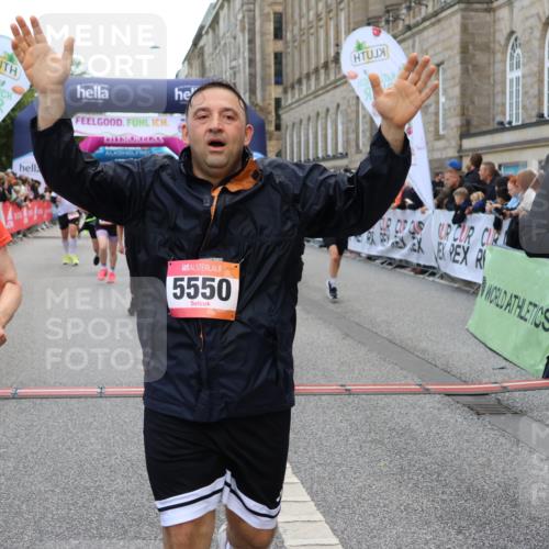 06.09.2026 - CURREX Alsterlauf Strokosch-Dieckow http://msf.ph/oto/10134920 06.09.2026 10:08:41 Ziel 2374, 2450, 2487, 2491, 2580, 3082, 3086, 3400, 3482, 3836, 3888, 3889, 4115, 4129, 4185, 4233, 4651, 5130, 5140, 5233, 5319, 5550, 5985, 8089 meine-sportfotos.de