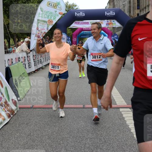 06.09.2026 - CURREX Alsterlauf Strokosch-Dieckow http://msf.ph/oto/10134962 06.09.2026 10:08:48 Ziel 2374, 2450, 2487, 2580, 3086, 3400, 3540, 3811, 3812, 4115, 4129, 4233, 4274, 4746, 5125, 5130, 5319, 5367, 5985, 8089 meine-sportfotos.de
