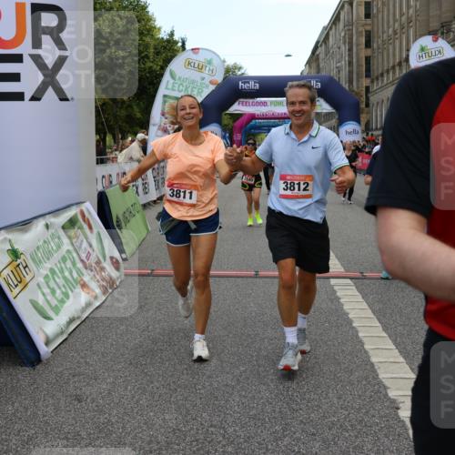 06.09.2026 - CURREX Alsterlauf Strokosch-Dieckow http://msf.ph/oto/10134968 06.09.2026 10:08:48 Ziel 2374, 2450, 2487, 2580, 3086, 3400, 3540, 3811, 3812, 4115, 4129, 4233, 4274, 4746, 5125, 5130, 5319, 5367, 5985, 8089 meine-sportfotos.de