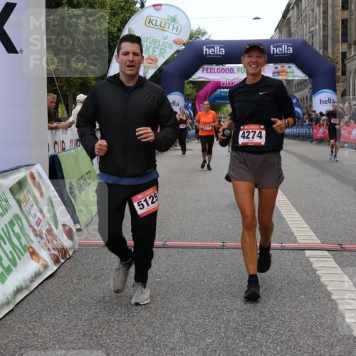 06.09.2026 - CURREX Alsterlauf Strokosch-Dieckow http://msf.ph/oto/10134993 06.09.2026 10:08:53 Ziel 2777, 3036, 3086, 3400, 3540, 3811, 3812, 4129, 4274, 4738, 4746, 5125, 5252, 5367, 6488 meine-sportfotos.de