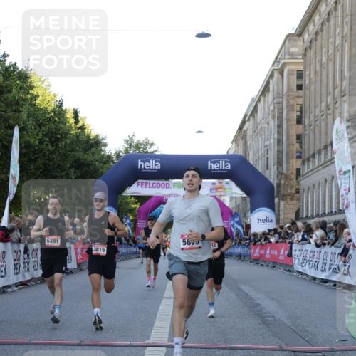 06.09.2026 - CURREX Alsterlauf Yannick Fuchs http://msf.ph/oto/10135048 06.09.2026 09:42:47 Ziel 2007, 2729, 3110, 3815, 4006, 4607, 5173, 5675, 5811, 6376, 6381 meine-sportfotos.de