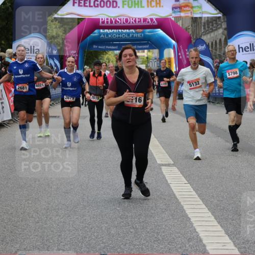 06.09.2026 - CURREX Alsterlauf Strokosch-Dieckow http://msf.ph/oto/10135050 06.09.2026 10:09:02 Ziel 2519, 2679, 2681, 2777, 3036, 4021, 5132, 5252, 5742, 5798, 6116, 6296, 6488, 8055 meine-sportfotos.de