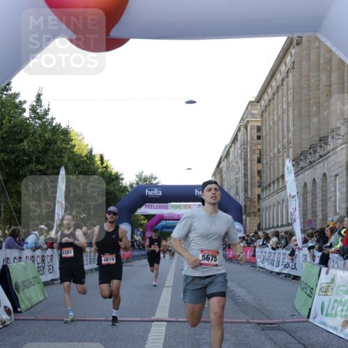 06.09.2026 - CURREX Alsterlauf Yannick Fuchs http://msf.ph/oto/10135055 06.09.2026 09:42:48 Ziel 2007, 2729, 3110, 3815, 4006, 4607, 5173, 5675, 5811, 6376, 6381 meine-sportfotos.de