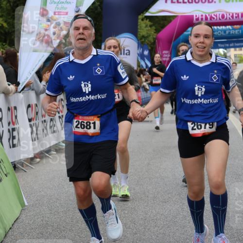 06.09.2026 - CURREX Alsterlauf Strokosch-Dieckow http://msf.ph/oto/10135081 06.09.2026 10:09:04 Ziel 2519, 2679, 2681, 3036, 4021, 5007, 5132, 5252, 5742, 5798, 6116, 6296, 6340, 6460, 6487, 6488, 8055 meine-sportfotos.de