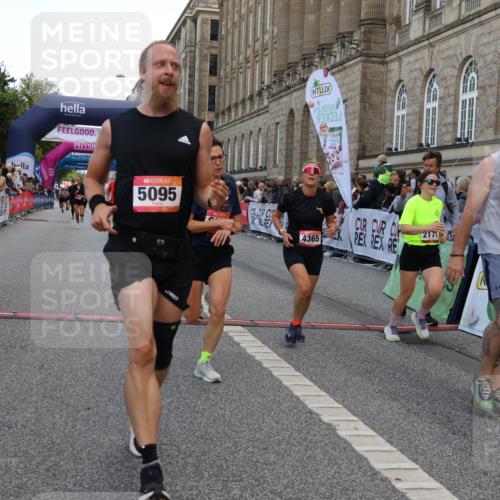 06.09.2026 - CURREX Alsterlauf Strokosch-Dieckow http://msf.ph/oto/10135112 06.09.2026 09:56:12 Ziel 2171, 2548, 2805, 3225, 3486, 3571, 3830, 4111, 4365, 4809, 5085, 5095, 5206, 5682, 6170, 8105, 8170 meine-sportfotos.de