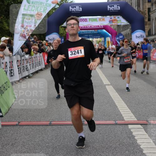 06.09.2026 - CURREX Alsterlauf Strokosch-Dieckow http://msf.ph/oto/10135127 06.09.2026 10:09:13 Ziel 2519, 3241, 3637, 5007, 5084, 5113, 5171, 5758, 5794, 5913, 5942, 6263, 6340, 6460, 6487, 8076 meine-sportfotos.de