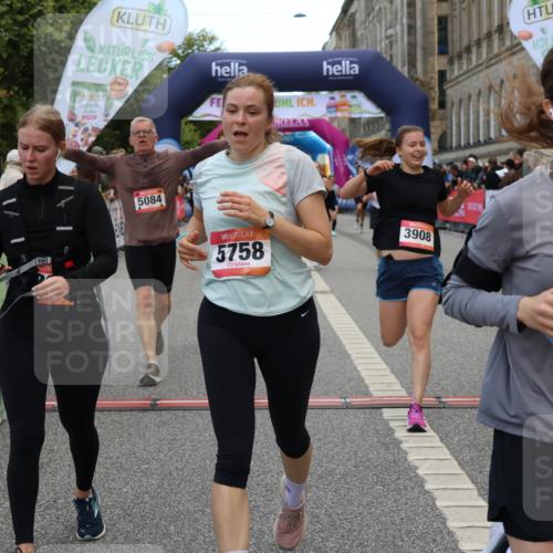 06.09.2026 - CURREX Alsterlauf Strokosch-Dieckow http://msf.ph/oto/10135129 06.09.2026 10:09:16 Ziel 2919, 3241, 3332, 3573, 3637, 5007, 5084, 5113, 5126, 5171, 5758, 5794, 5913, 5942, 6263, 8076 meine-sportfotos.de