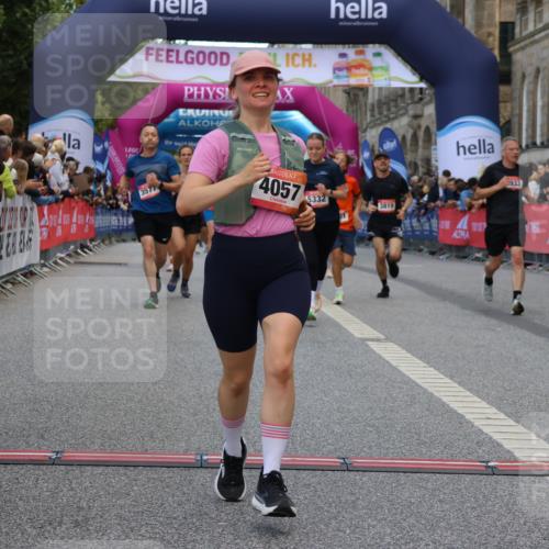 06.09.2026 - CURREX Alsterlauf Strokosch-Dieckow http://msf.ph/oto/10135167 06.09.2026 09:56:24 Ziel 2085, 2188, 2341, 3577, 4057, 4715, 4933, 5332, 5473, 5586, 5682, 5807, 5841, 6416, 6441, 8131, 8134 meine-sportfotos.de