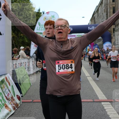 06.09.2026 - CURREX Alsterlauf Strokosch-Dieckow http://msf.ph/oto/10135173 06.09.2026 10:09:18 Ziel 2466, 2919, 3241, 3332, 3573, 4222, 5084, 5113, 5126, 5171, 5758, 5794, 5913, 6263, 8076, 8294 meine-sportfotos.de