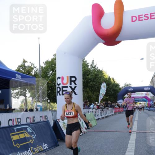 06.09.2026 - CURREX Alsterlauf Yannick Fuchs http://msf.ph/oto/10135191 06.09.2026 09:43:04 Ziel 2715, 3361, 5325, 5950, 6221, 6421, 8321 meine-sportfotos.de