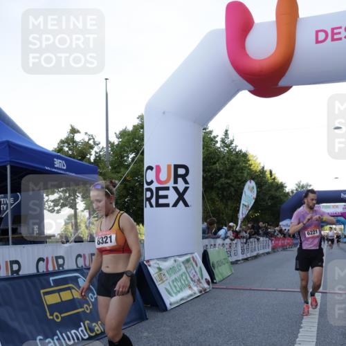06.09.2026 - CURREX Alsterlauf Yannick Fuchs http://msf.ph/oto/10135204 06.09.2026 09:43:05 Ziel 2715, 3361, 3753, 5325, 5950, 6221, 6421, 8321 meine-sportfotos.de