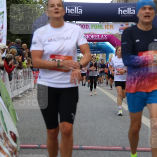06.09.2026 - CURREX Alsterlauf Strokosch-Dieckow http://msf.ph/oto/10135217 06.09.2026 09:56:30 Ziel 2188, 2341, 2620, 3116, 3577, 4057, 4059, 4933, 5332, 5473, 5586, 5807, 6269, 8131, 8134 meine-sportfotos.de