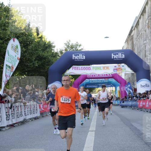 06.09.2026 - CURREX Alsterlauf Yannick Fuchs http://msf.ph/oto/10135219 06.09.2026 09:43:07 Ziel 3361, 3753, 5325, 5950, 5955, 5963, 6002, 6221, 6421, 8321 meine-sportfotos.de