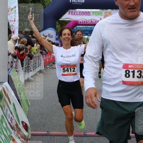 06.09.2026 - CURREX Alsterlauf Strokosch-Dieckow http://msf.ph/oto/10135282 06.09.2026 09:56:45 Ziel 2338, 2647, 2648, 2927, 3123, 3365, 3606, 3638, 4088, 4278, 4422, 5011, 5026, 5312, 5313, 5411, 5412, 5413, 5414, 5543, 5848, 5973, 6048, 6159, 6164, 8080, 8132 meine-sportfotos.de