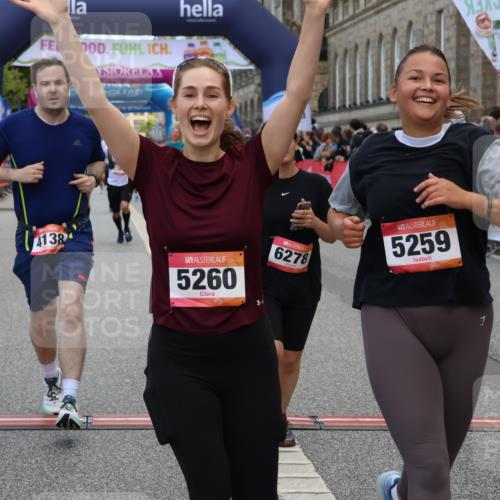 06.09.2026 - CURREX Alsterlauf Strokosch-Dieckow http://msf.ph/oto/10135294 06.09.2026 10:09:36 Ziel 2707, 2742, 3785, 3787, 4138, 4280, 4328, 4536, 4986, 5259, 5260, 6278, 6492 meine-sportfotos.de