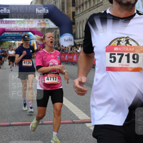 06.09.2026 - CURREX Alsterlauf Strokosch-Dieckow http://msf.ph/oto/10135304 06.09.2026 09:56:55 Ziel 2236, 2931, 3587, 3609, 3638, 3689, 4126, 4717, 5312, 5313, 5543, 5575, 5719, 5939, 5973, 8200 meine-sportfotos.de