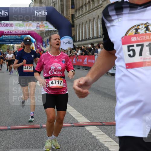 06.09.2026 - CURREX Alsterlauf Strokosch-Dieckow http://msf.ph/oto/10135310 06.09.2026 09:56:55 Ziel 2236, 2931, 3587, 3609, 3638, 3689, 4126, 4717, 5312, 5313, 5543, 5575, 5719, 5939, 5973, 8200 meine-sportfotos.de