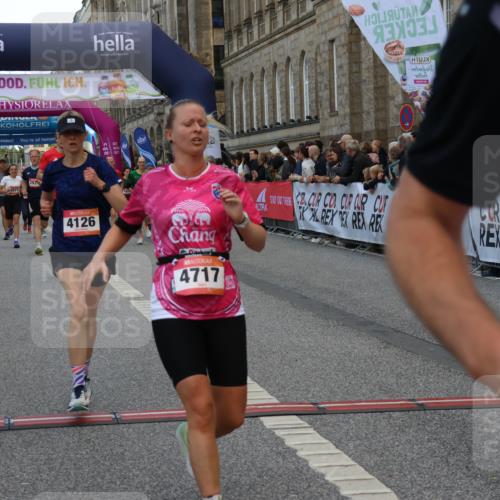 06.09.2026 - CURREX Alsterlauf Strokosch-Dieckow http://msf.ph/oto/10135321 06.09.2026 09:56:55 Ziel 2236, 2931, 3587, 3609, 3638, 3689, 4126, 4717, 5312, 5313, 5543, 5575, 5719, 5939, 5973, 8200 meine-sportfotos.de