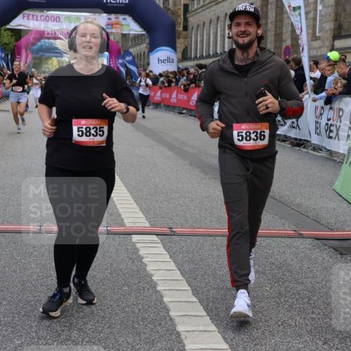 06.09.2026 - CURREX Alsterlauf Strokosch-Dieckow http://msf.ph/oto/10135381 06.09.2026 10:09:51 Ziel 2064, 2622, 3326, 4784, 5199, 5357, 5835, 5836, 5851, 6410, 6466 meine-sportfotos.de