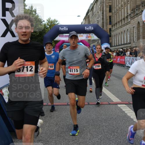 06.09.2026 - CURREX Alsterlauf Strokosch-Dieckow http://msf.ph/oto/10135383 06.09.2026 09:57:02 Ziel 2165, 2931, 2968, 3050, 3519, 3520, 3587, 3609, 3690, 3712, 3795, 4014, 4126, 4740, 5571, 5575, 5939, 6055, 6115, 8167, 8200 meine-sportfotos.de