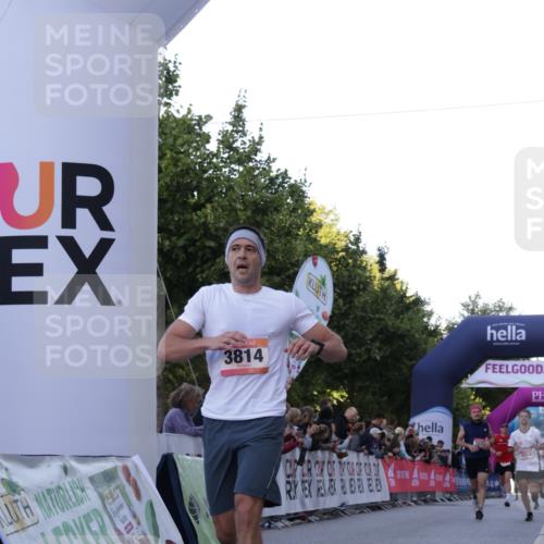 06.09.2026 - CURREX Alsterlauf Yannick Fuchs http://msf.ph/oto/10135385 06.09.2026 09:43:30 Ziel 3489, 3523, 3524, 3814, 4089, 4397, 4443, 4505, 5370, 5919, 6192, 8164 meine-sportfotos.de