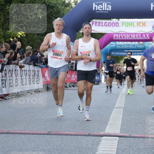 06.09.2026 - CURREX Alsterlauf Yannick Fuchs http://msf.ph/oto/10135436 06.09.2026 09:43:53 Ziel 2198, 2398, 2760, 3269, 3646, 3960, 4910, 5348, 5680, 5873, 5874, 6004 meine-sportfotos.de