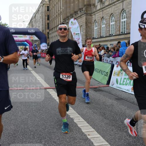 06.09.2026 - CURREX Alsterlauf Strokosch-Dieckow http://msf.ph/oto/10135441 06.09.2026 09:57:10 Ziel 2056, 2165, 2557, 2968, 3050, 3349, 3505, 3519, 3520, 3622, 3690, 3694, 4870, 5166, 5320, 5565, 6055, 6071, 6394, 8107, 8167 meine-sportfotos.de