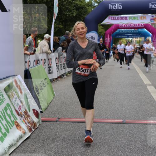 06.09.2026 - CURREX Alsterlauf Strokosch-Dieckow http://msf.ph/oto/10135474 06.09.2026 10:10:05 Ziel 2057, 2607, 2634, 3163, 3213, 3277, 3283, 4242, 4244, 4248, 4252, 4507, 5733 meine-sportfotos.de