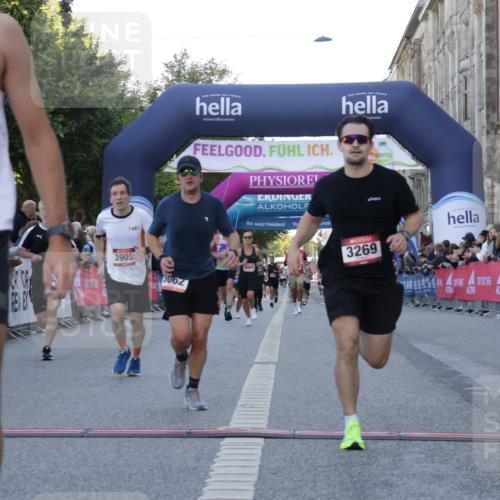 06.09.2026 - CURREX Alsterlauf Yannick Fuchs http://msf.ph/oto/10135483 06.09.2026 09:43:57 Ziel 2198, 2398, 3269, 3646, 3905, 3960, 5062, 5348, 5680, 6004, 6102 meine-sportfotos.de