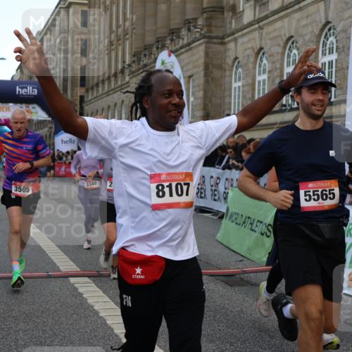 06.09.2026 - CURREX Alsterlauf Strokosch-Dieckow http://msf.ph/oto/10135485 06.09.2026 09:57:14 Ziel 2056, 2311, 2557, 3349, 3505, 3622, 3673, 3694, 4870, 5166, 5320, 5565, 6071, 6394, 6396, 8093, 8107, 8167 meine-sportfotos.de
